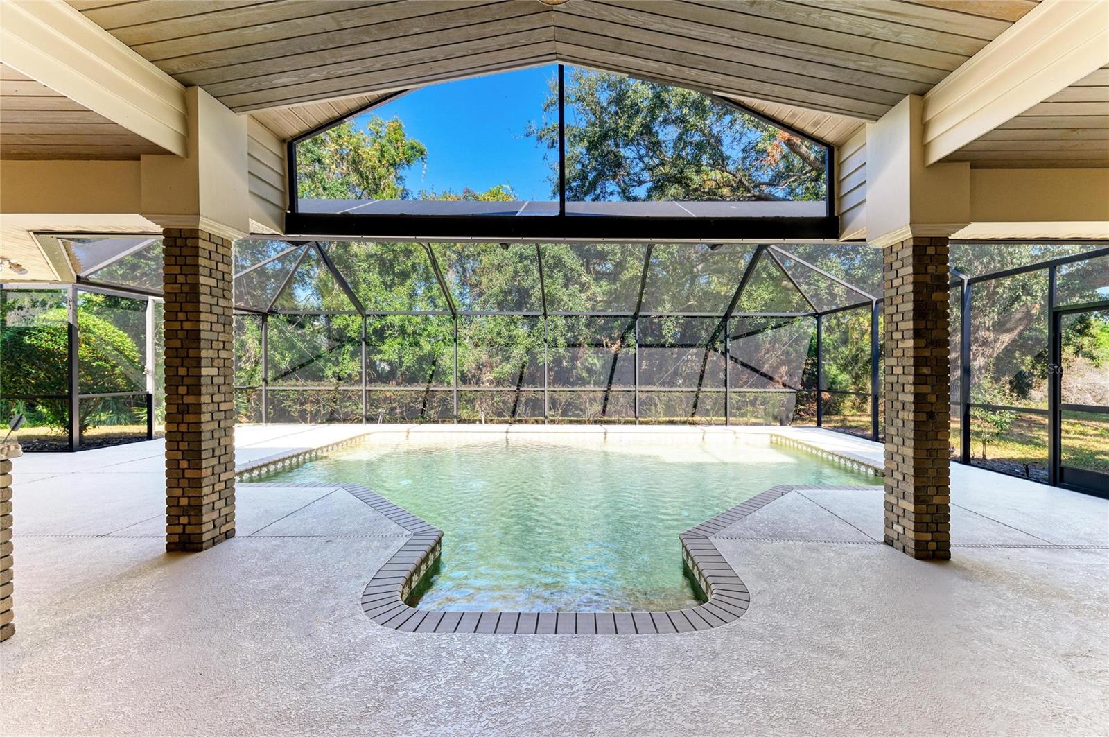 PALM-AIRE AT SARASOTA UNIT 7 PH 2&3 - Residential