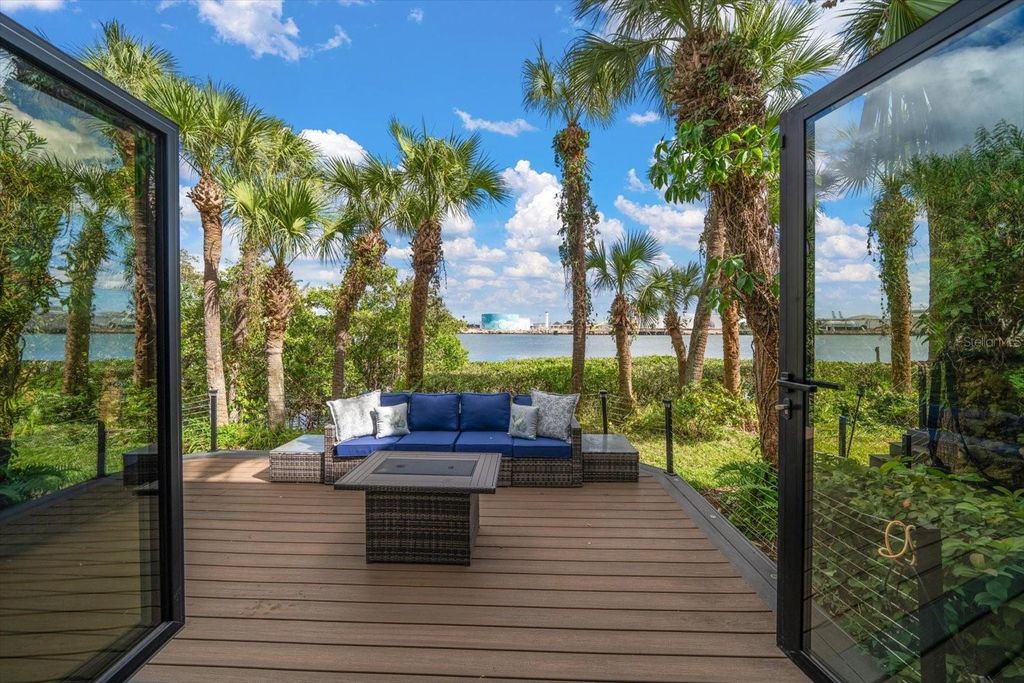 Photo of 1123 Shipwatch Circle, Tampa, FL 33602 (MLS # TB8444172)