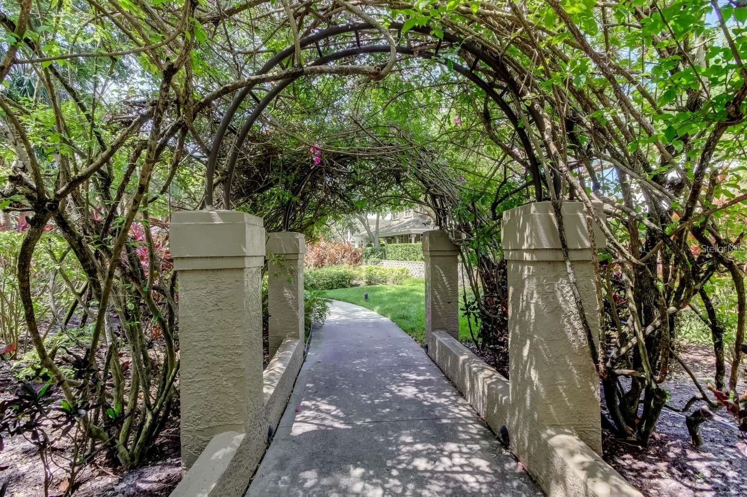 HARBOR HOMES PH ONE - Residential