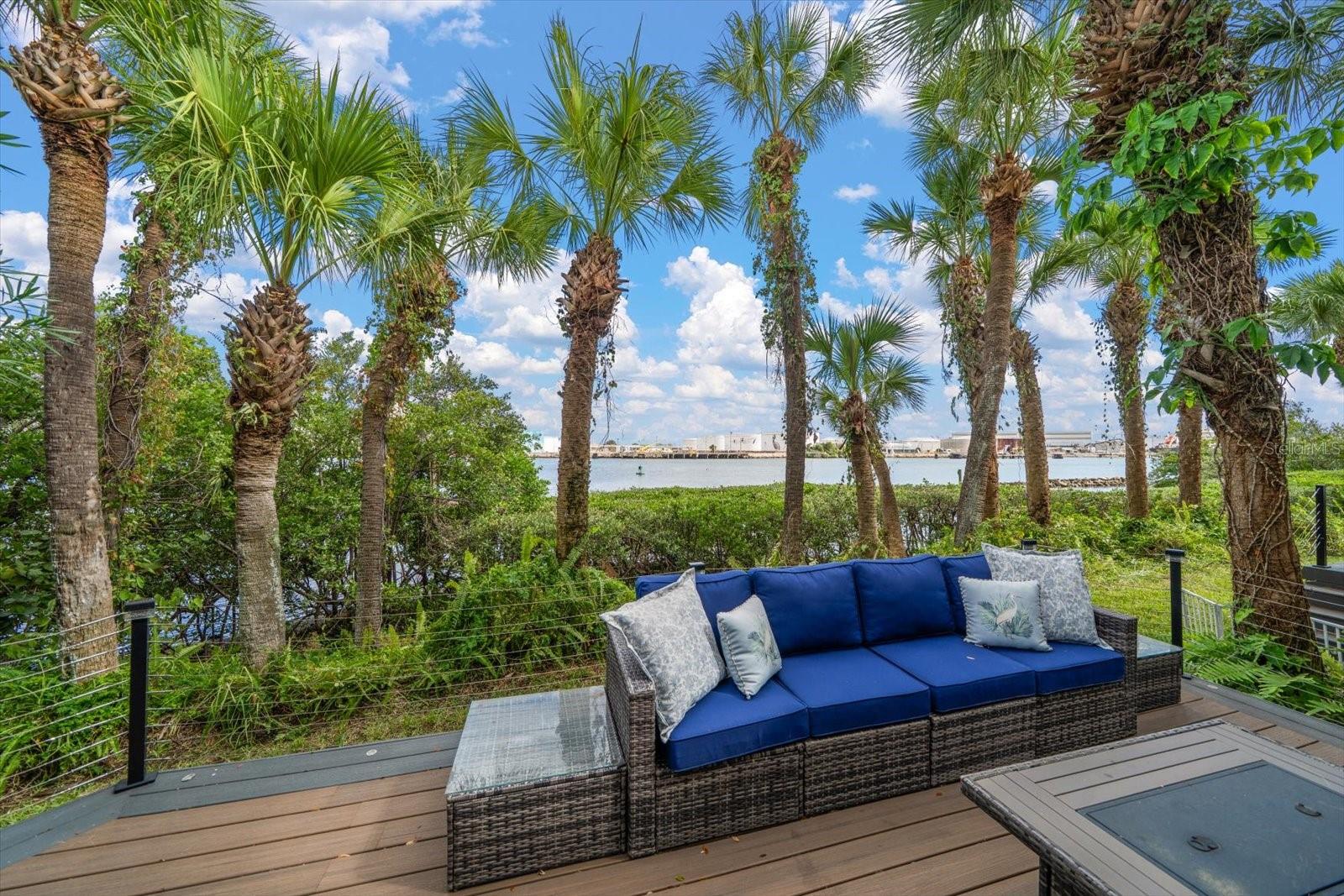 HARBOR HOMES PH ONE - Residential