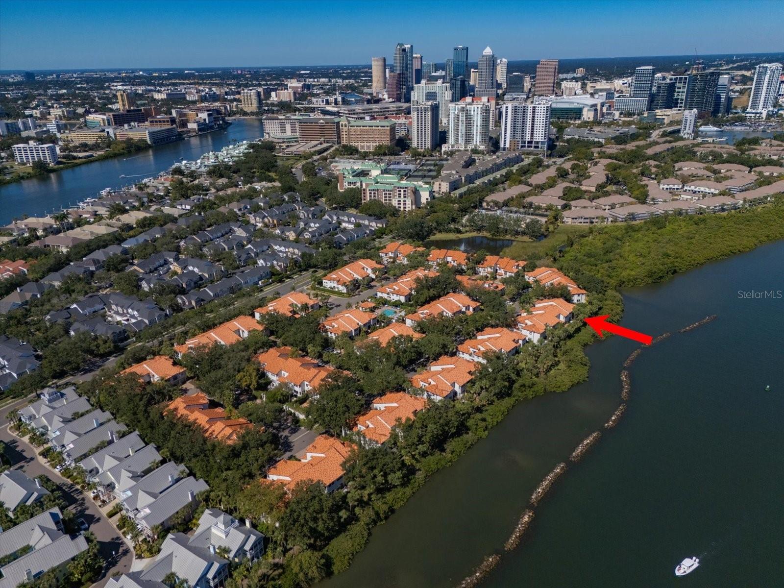 HARBOR HOMES PH ONE - Residential