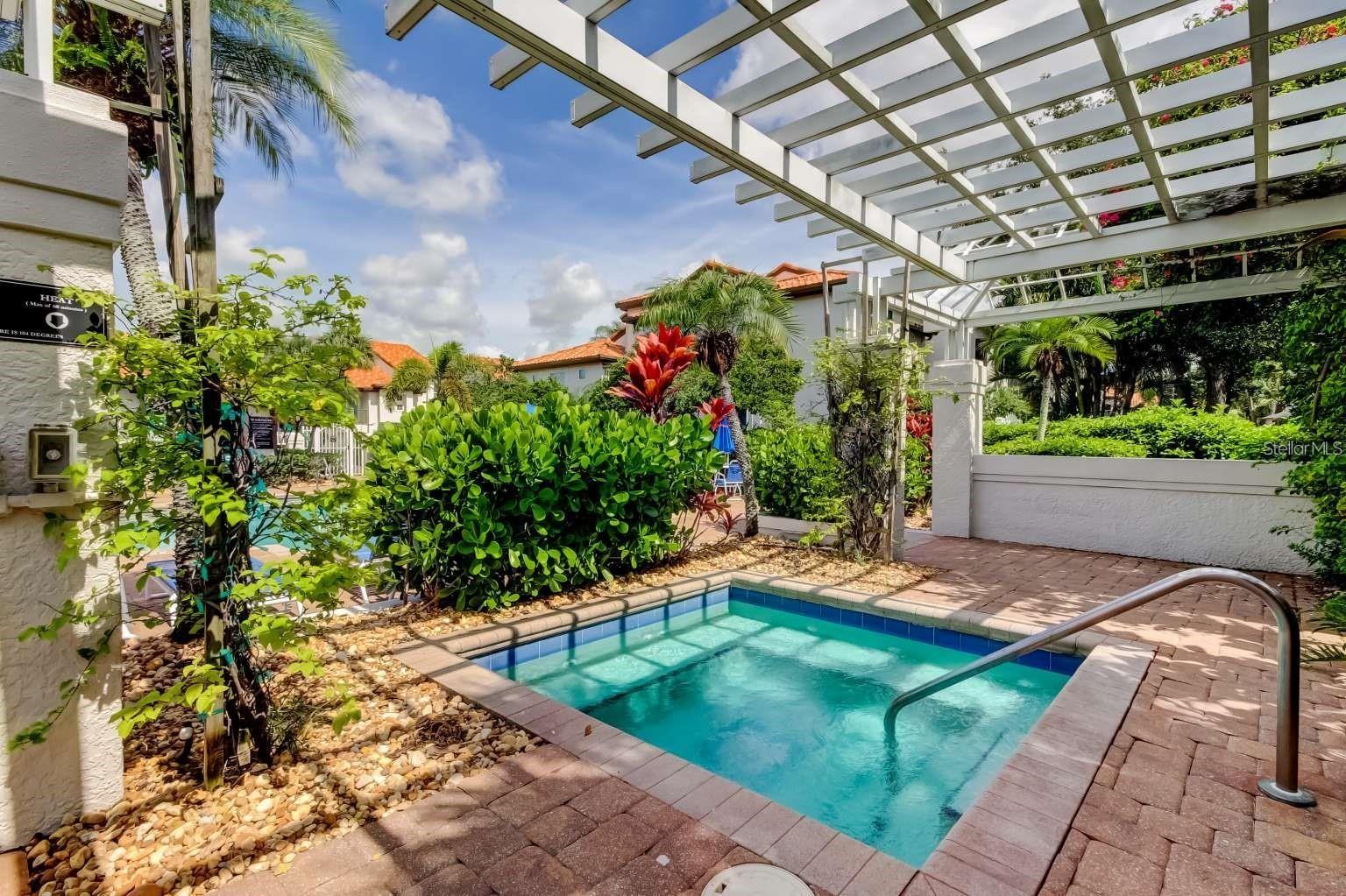 HARBOR HOMES PH ONE - Residential