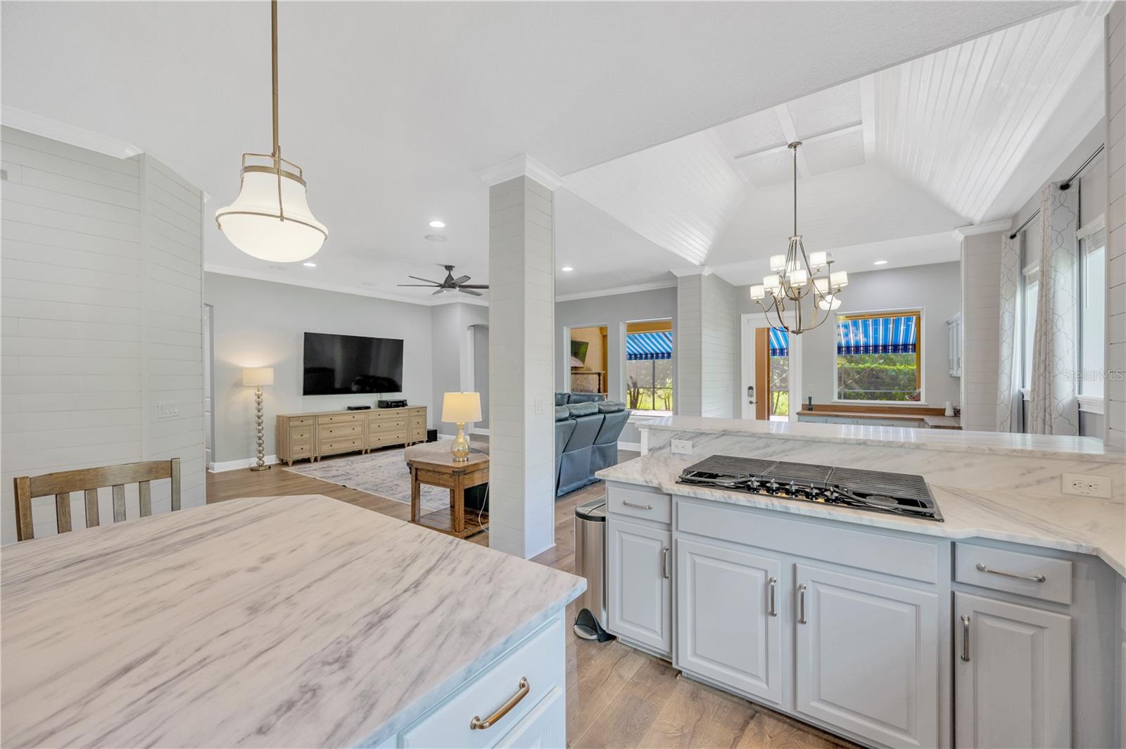 FISHHAWK RANCH WEST PH 1B/1C - Residential