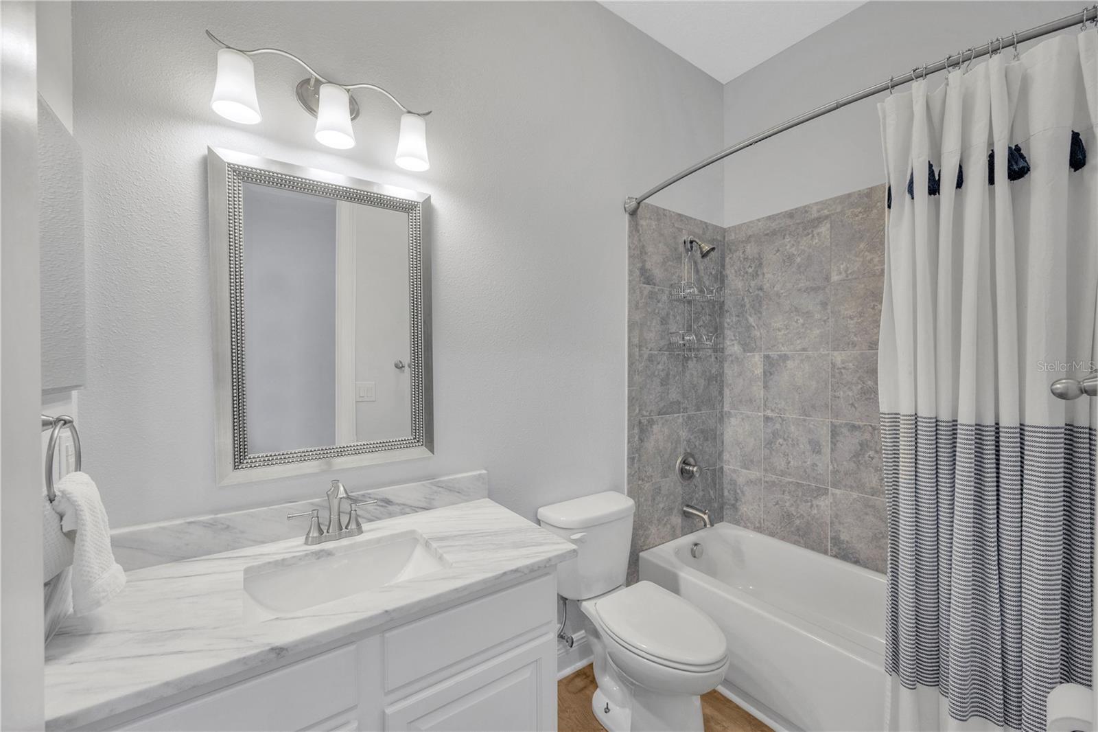 FISHHAWK RANCH WEST PH 1B/1C - Residential