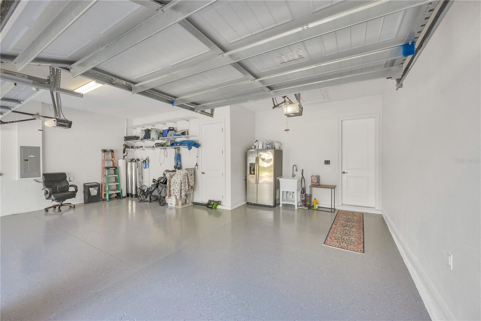 FISHHAWK RANCH WEST PH 1B/1C - Residential