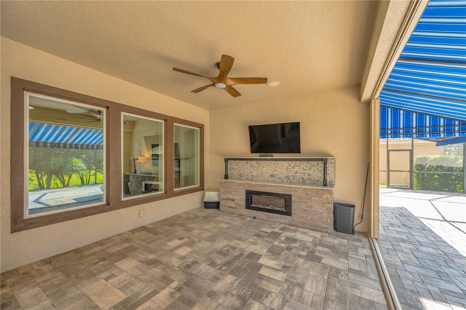 FISHHAWK RANCH WEST PH 1B/1C - Residential