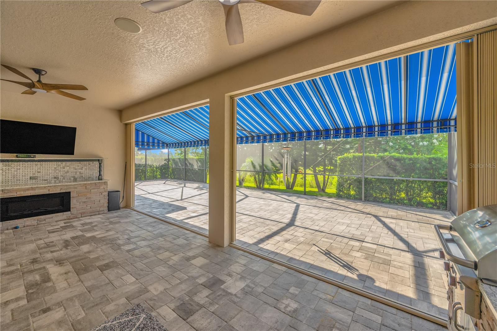 FISHHAWK RANCH WEST PH 1B/1C - Residential