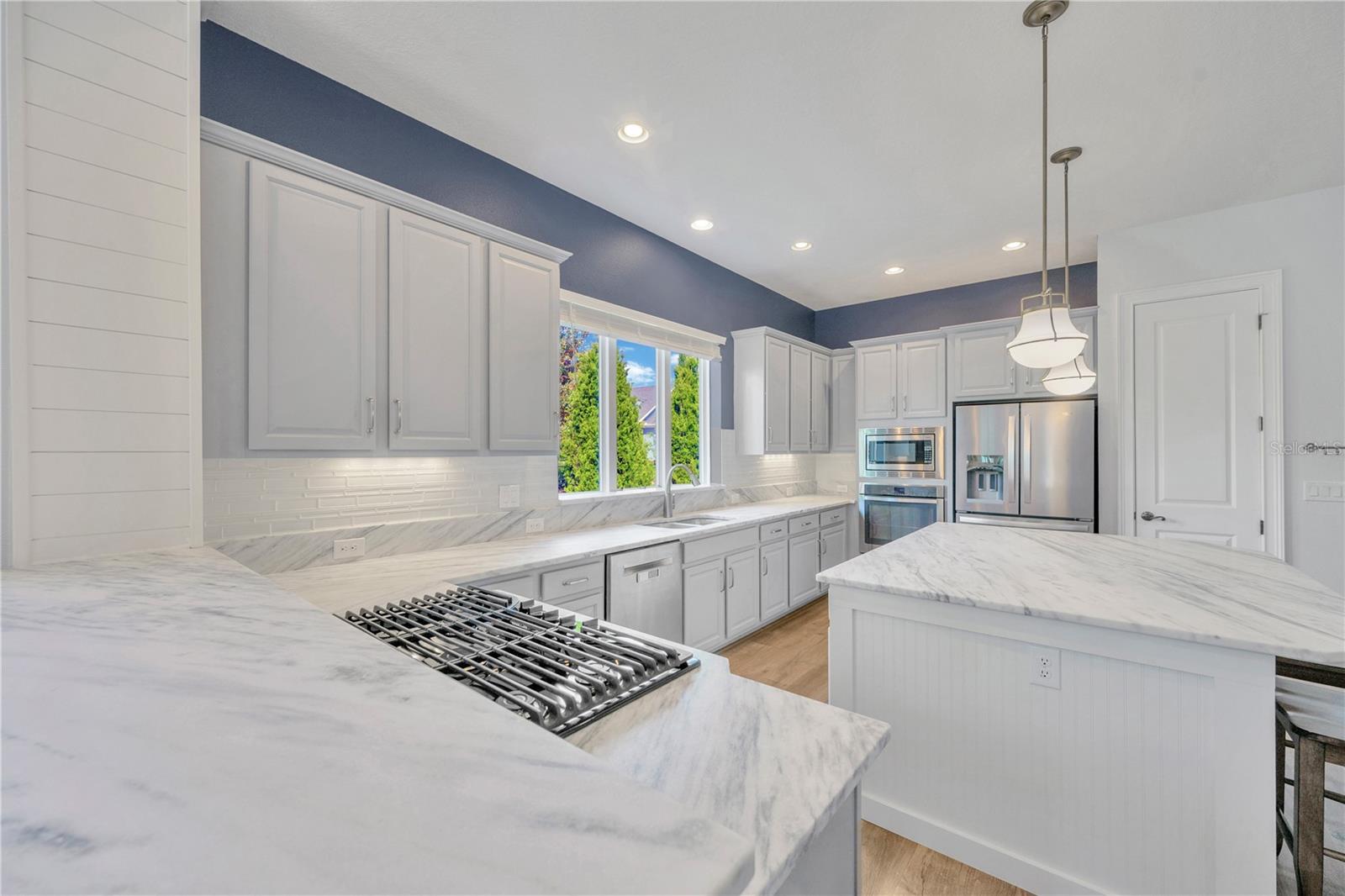 FISHHAWK RANCH WEST PH 1B/1C - Residential