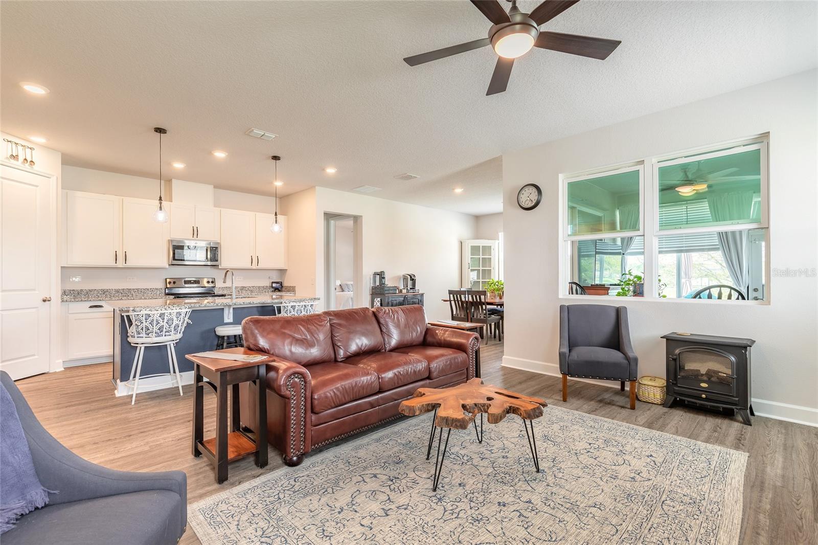 SEASONS AT RIVER CHASE - Residential