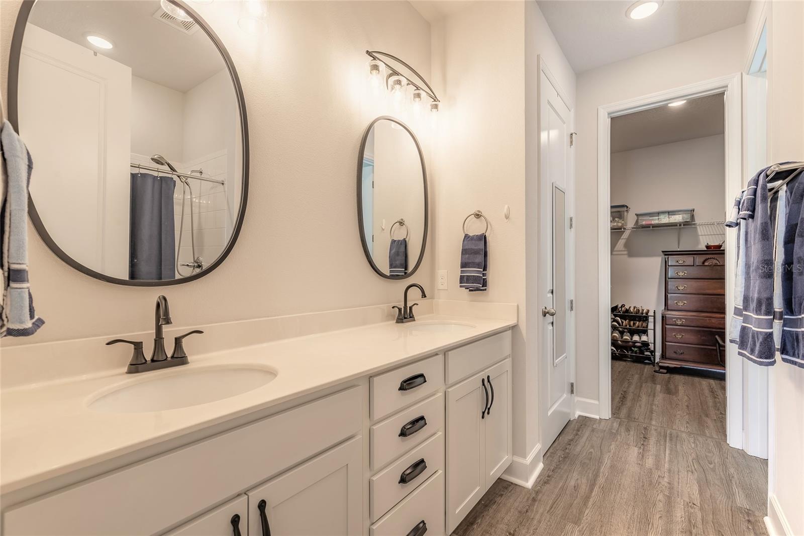 SEASONS AT RIVER CHASE - Residential