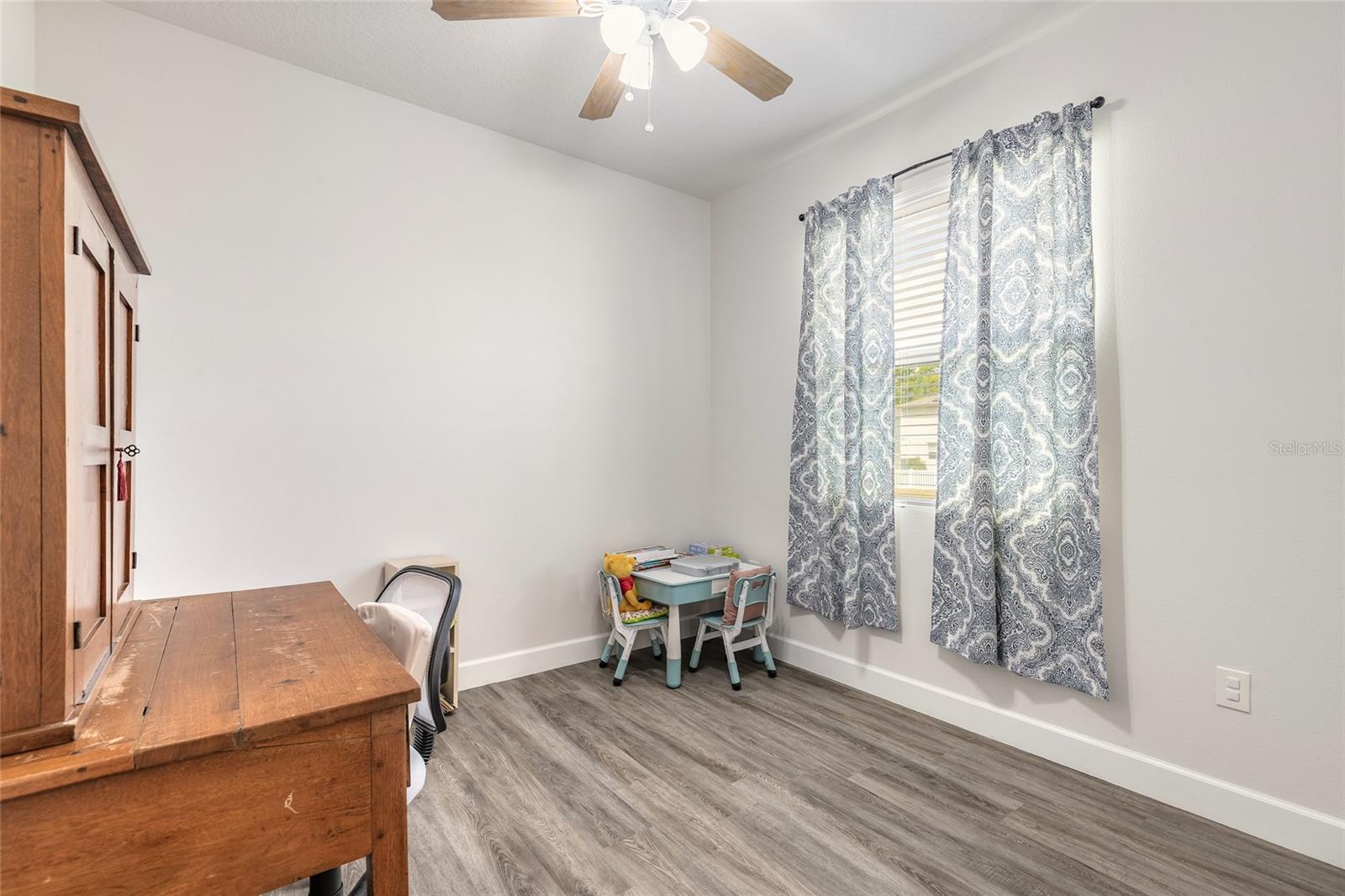 SEASONS AT RIVER CHASE - Residential