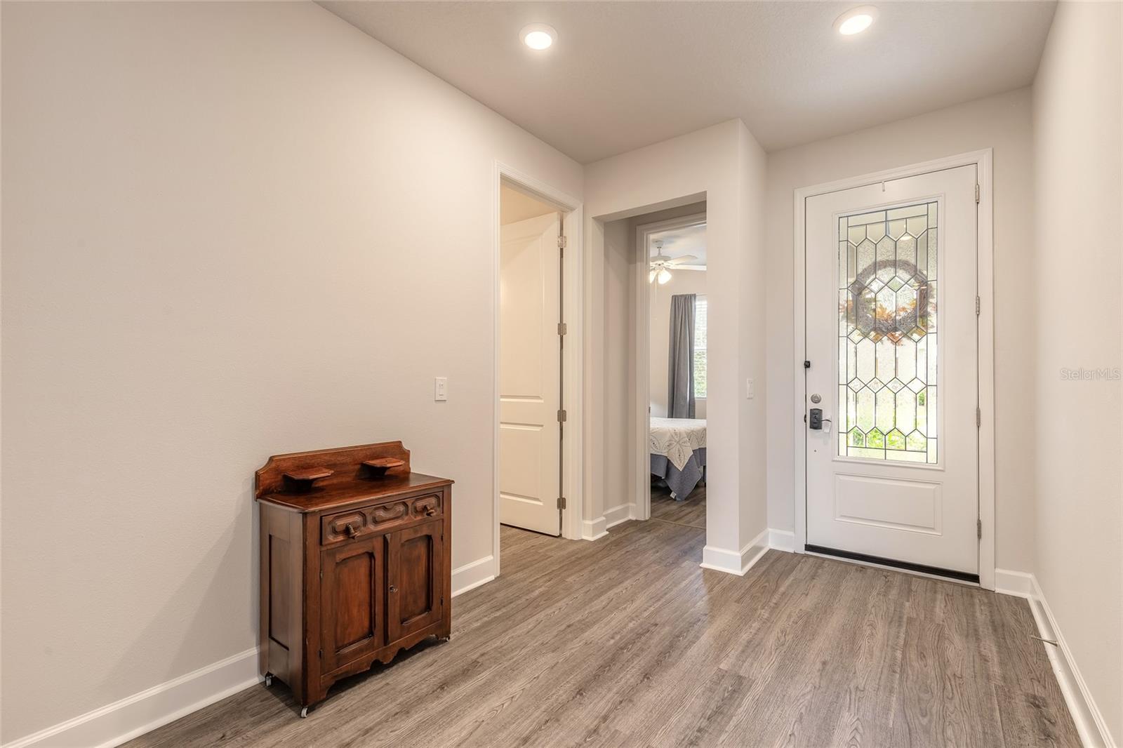 SEASONS AT RIVER CHASE - Residential