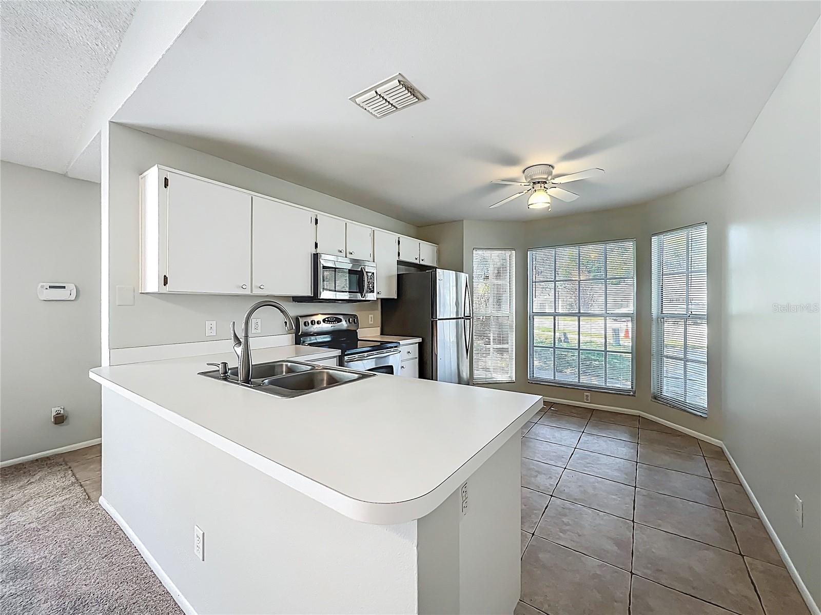 LAKE HAMMER ESTATES - Residential