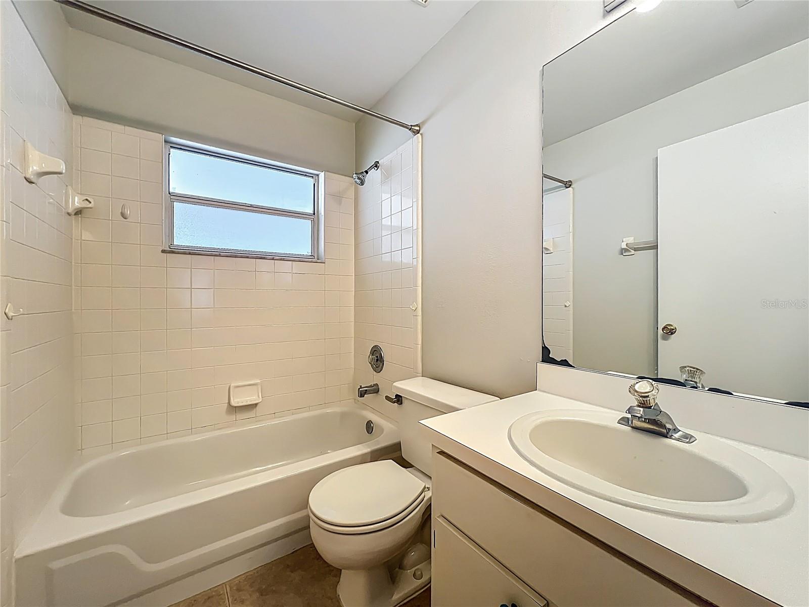 LAKE HAMMER ESTATES - Residential