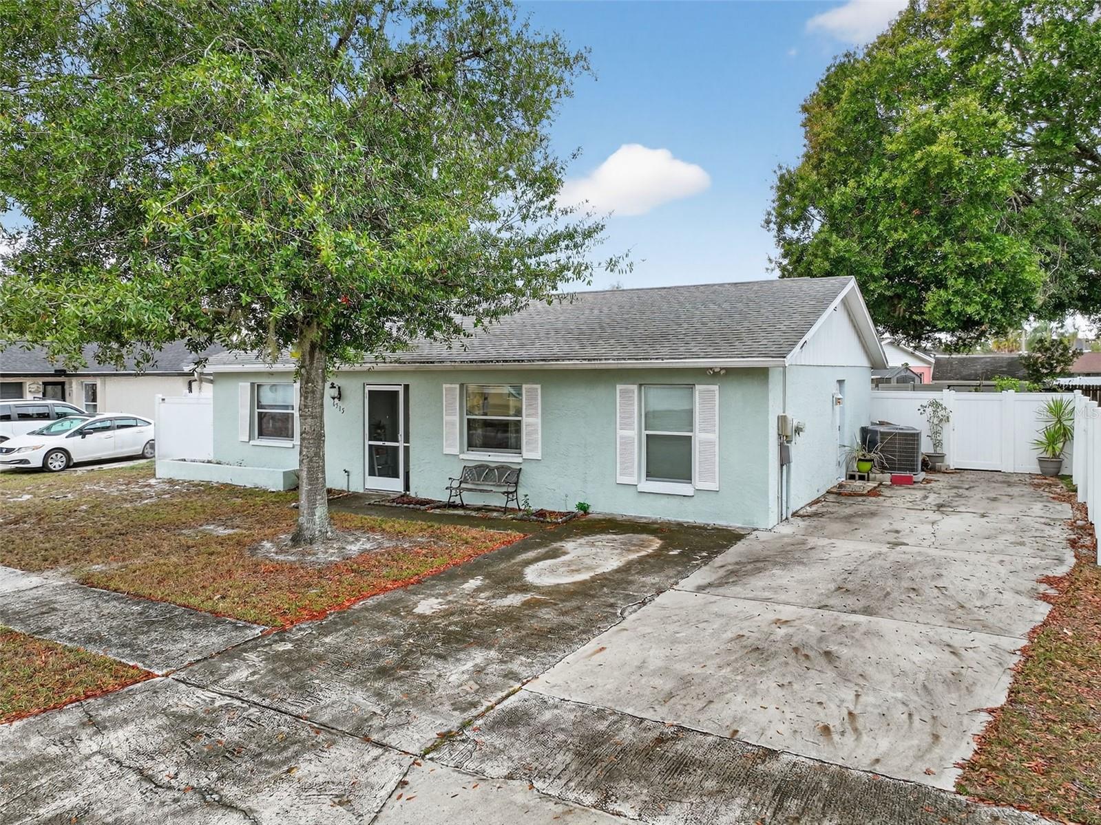 LOGAN GATE VILLAGE UNIT 1 - Residential