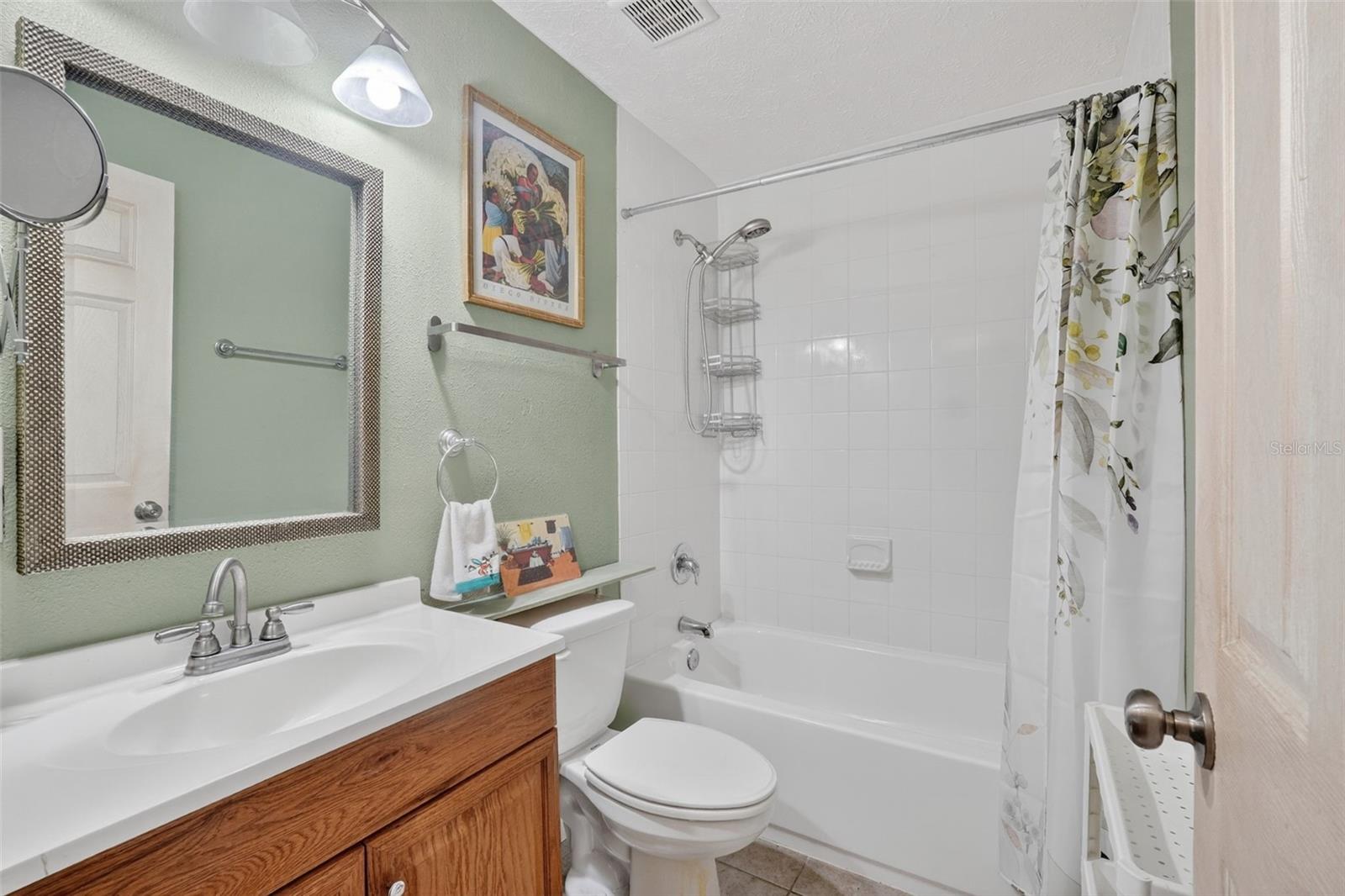 LOGAN GATE VILLAGE UNIT 1 - Residential