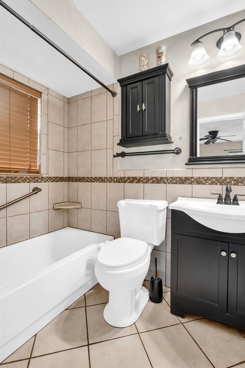 LAKE ST GEORGE-SOUTH - Residential