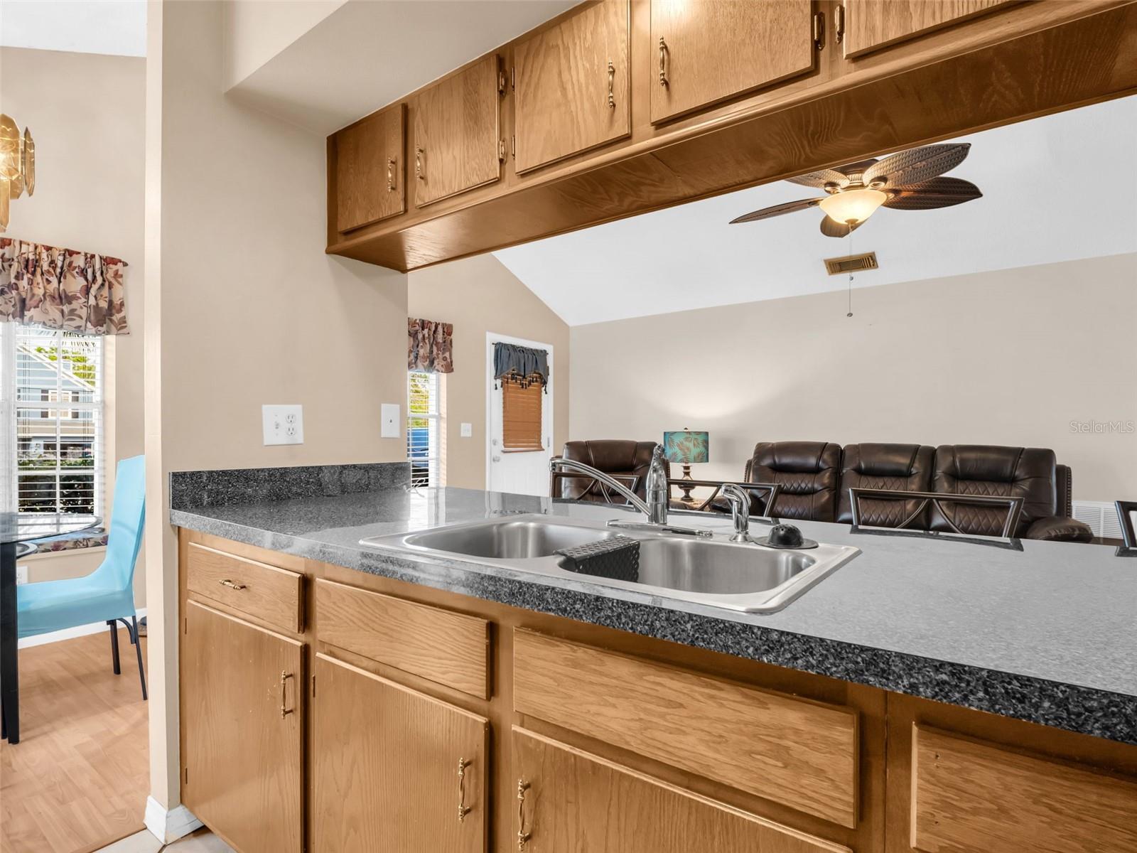 LAKE ST GEORGE-SOUTH - Residential