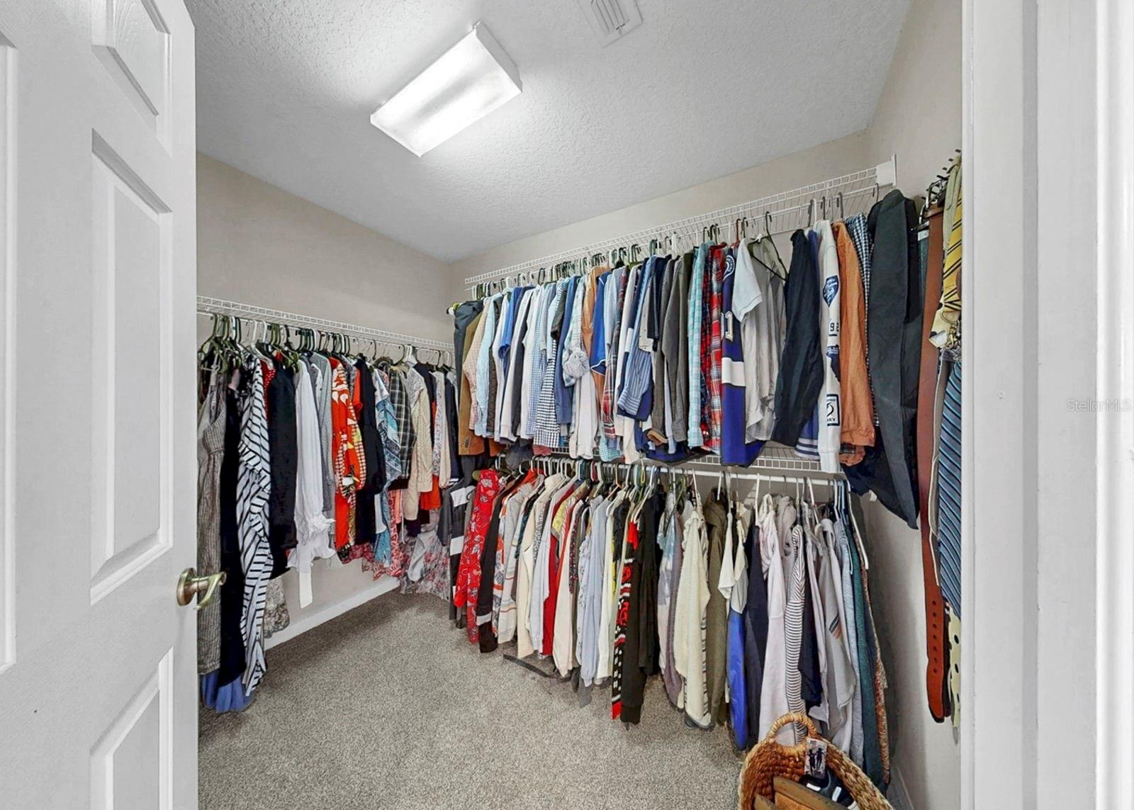 FISHHAWK RANCH TOWNCENTER PH! - Residential