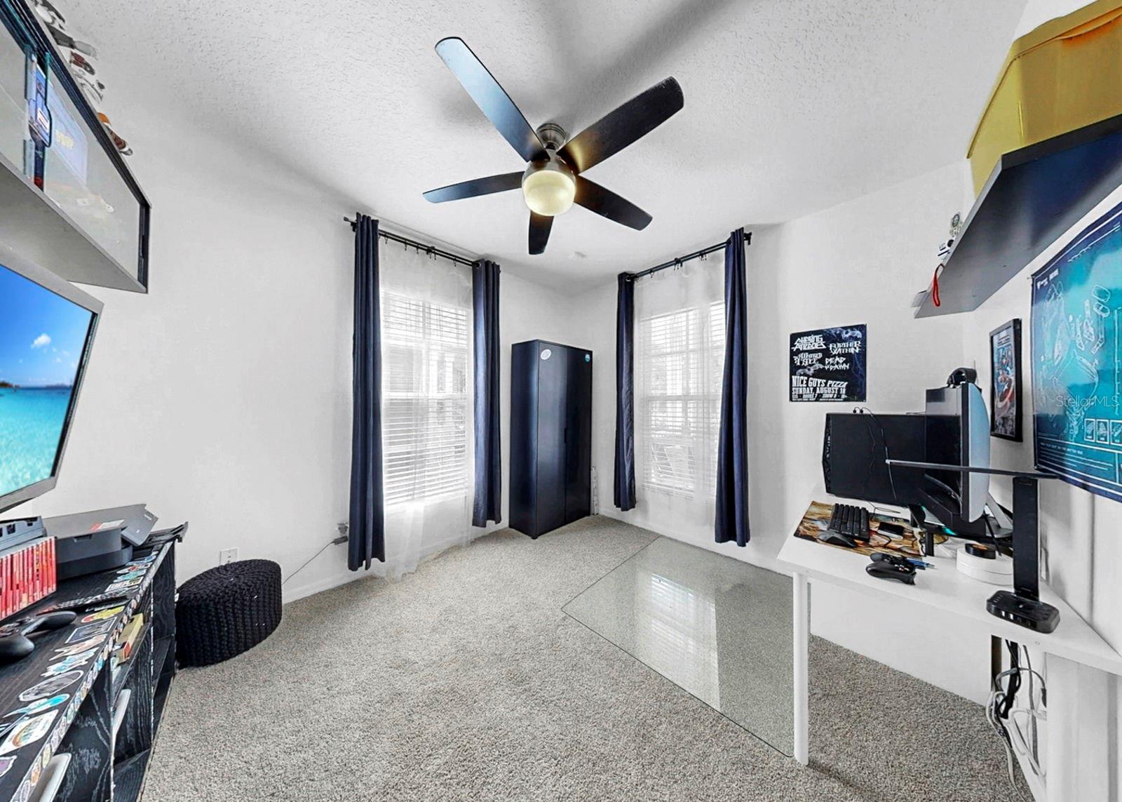 FISHHAWK RANCH TOWNCENTER PH! - Residential