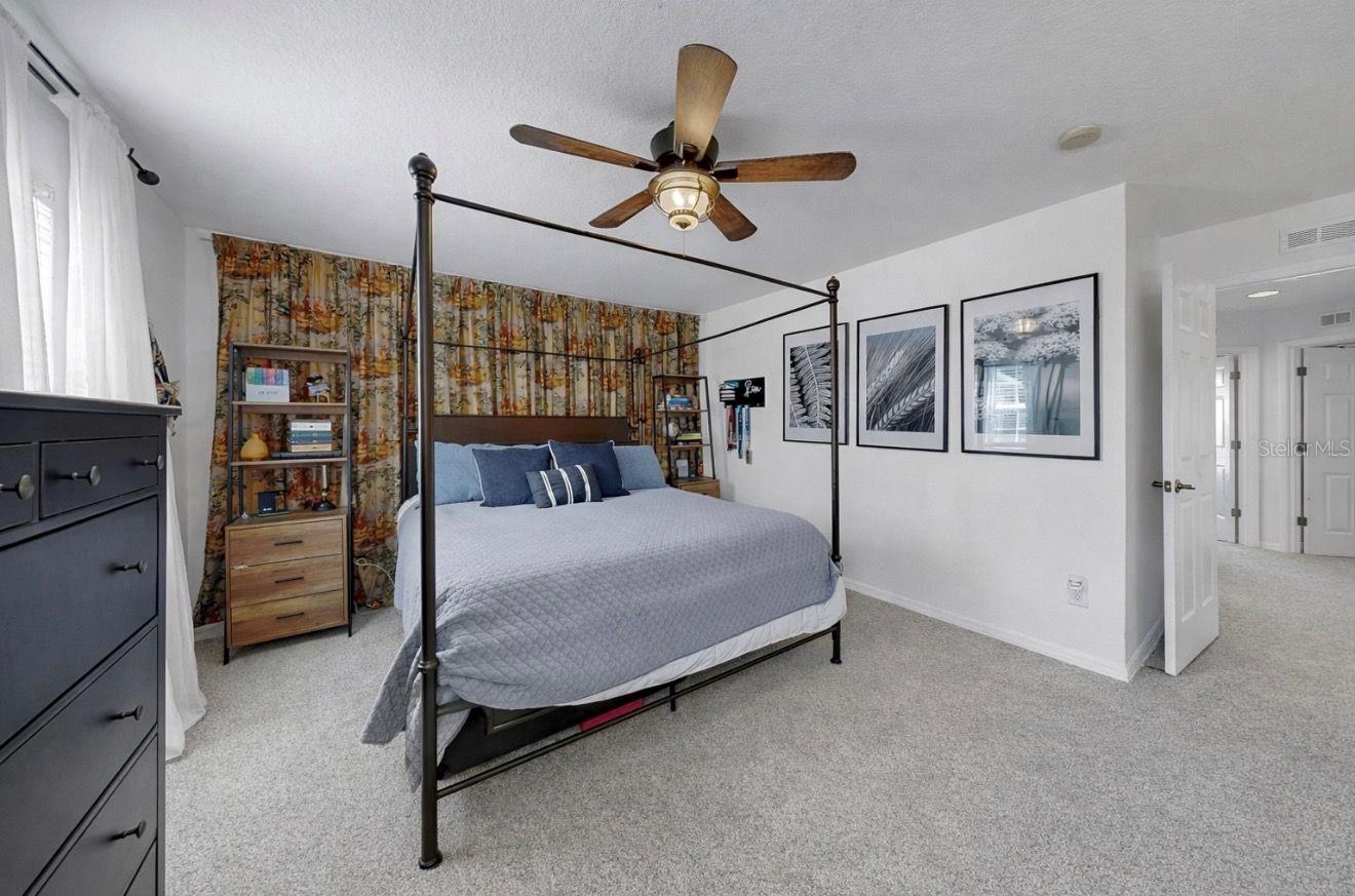 FISHHAWK RANCH TOWNCENTER PH! - Residential