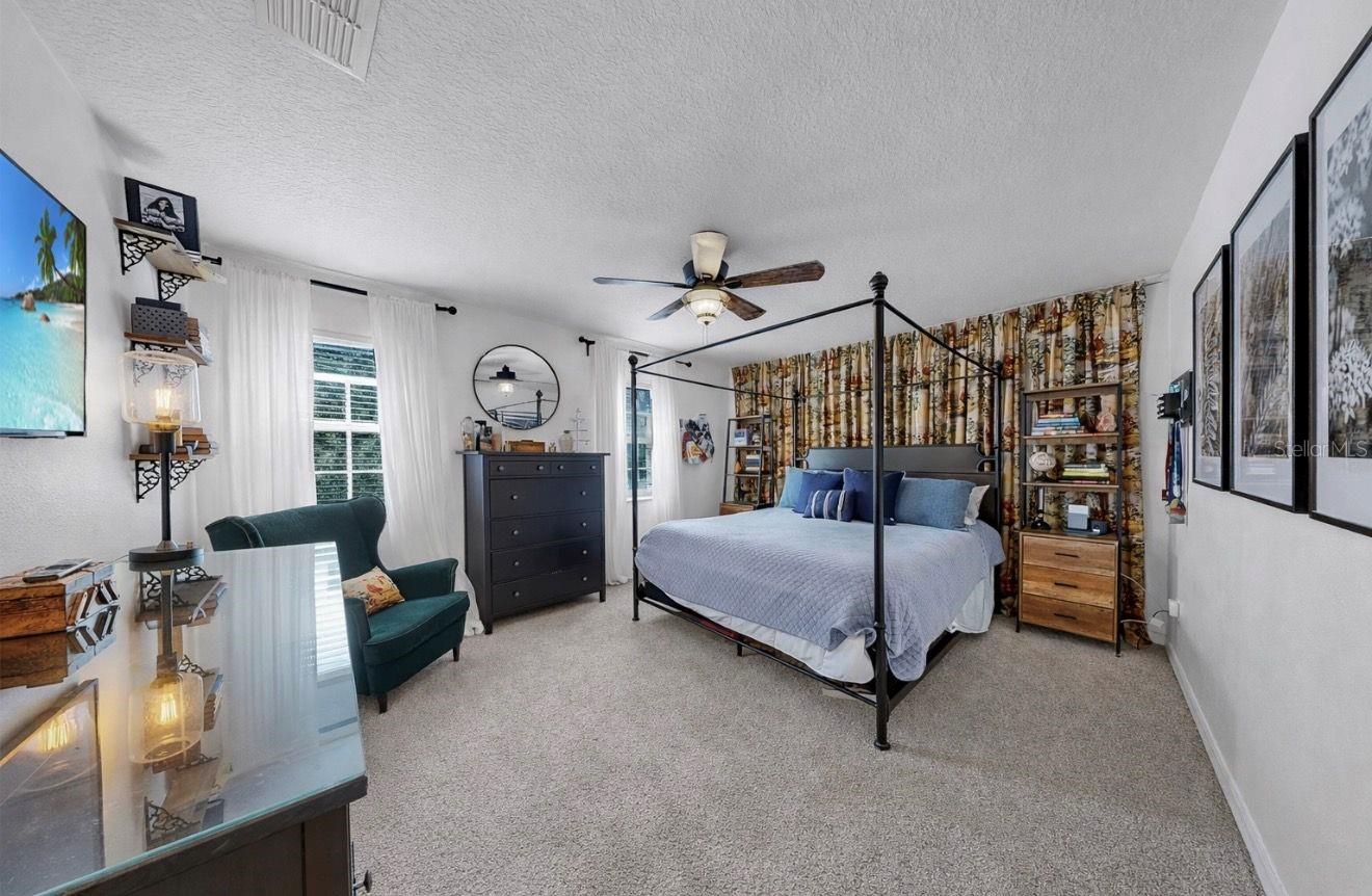 FISHHAWK RANCH TOWNCENTER PH! - Residential