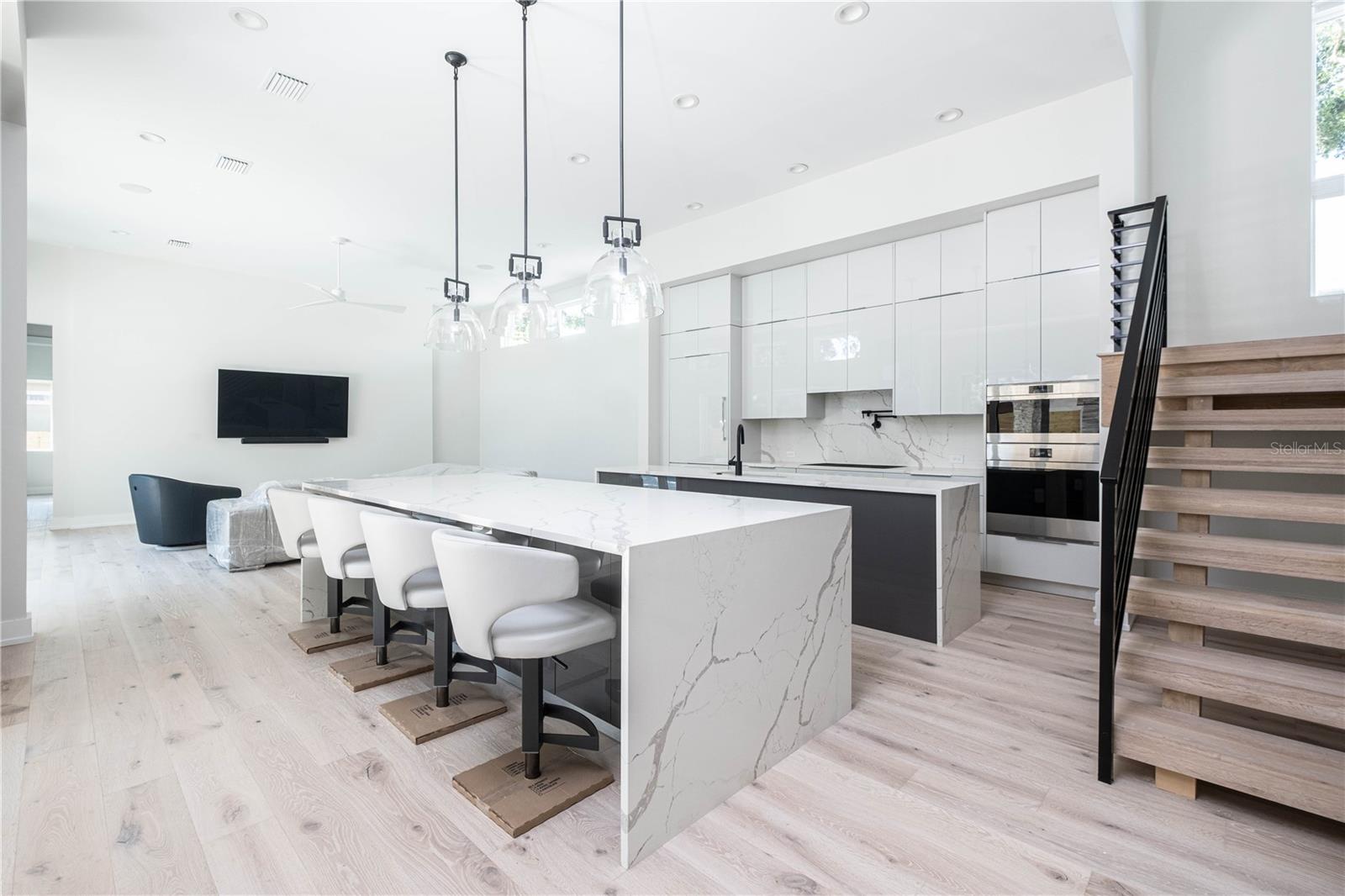 RIDGEWOOD PARK - Residential