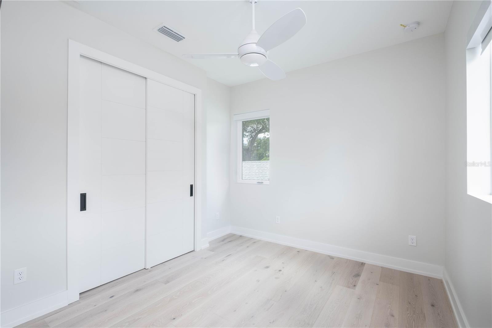 RIDGEWOOD PARK - Residential