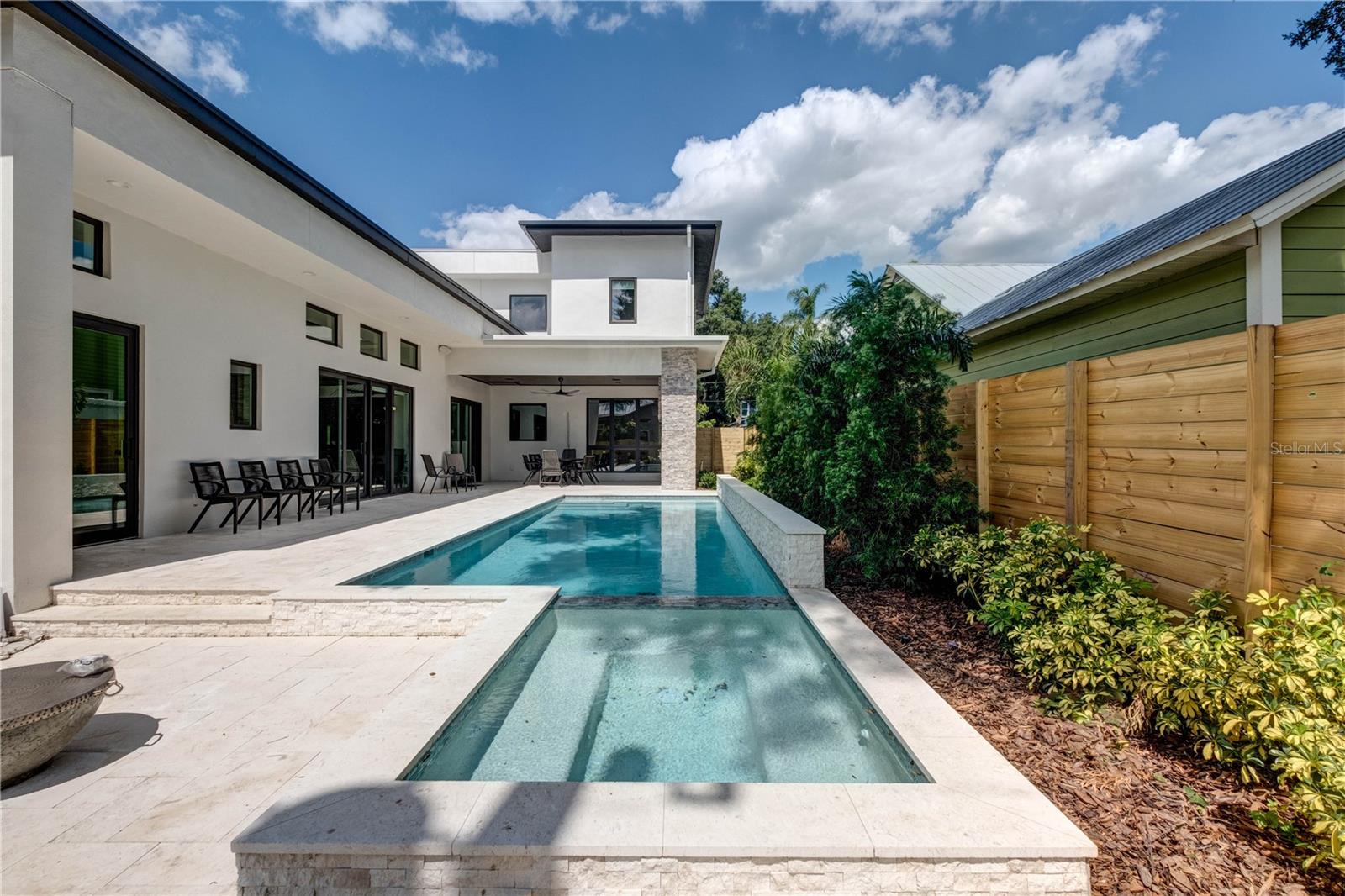 RIDGEWOOD PARK - Residential