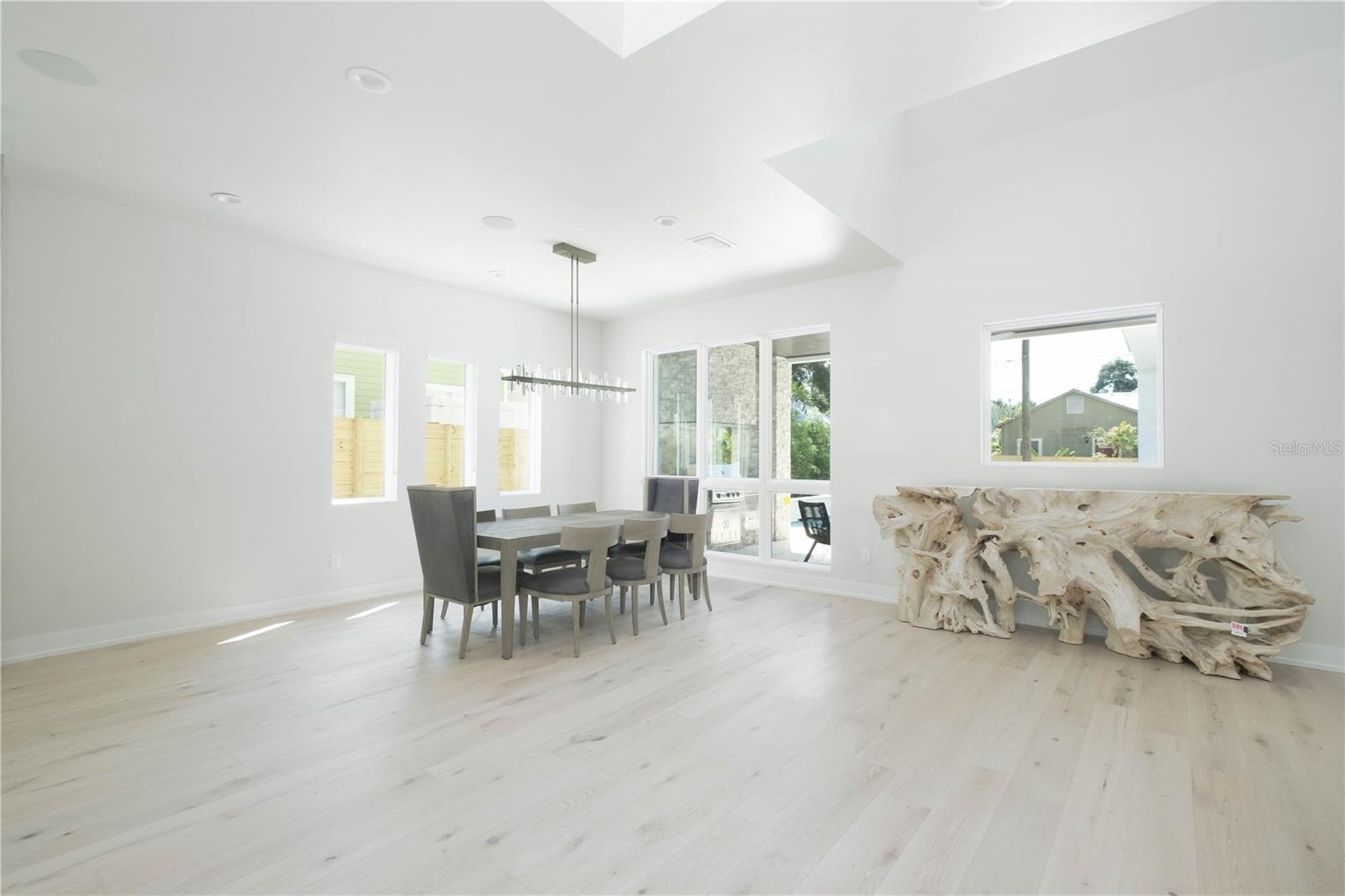 RIDGEWOOD PARK - Residential