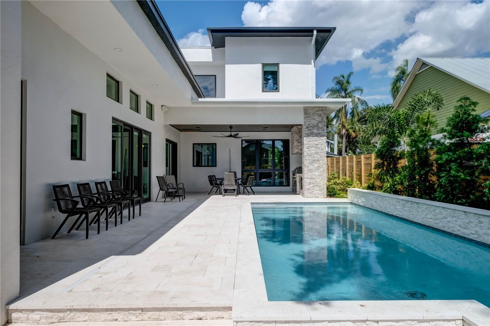 RIDGEWOOD PARK - Residential