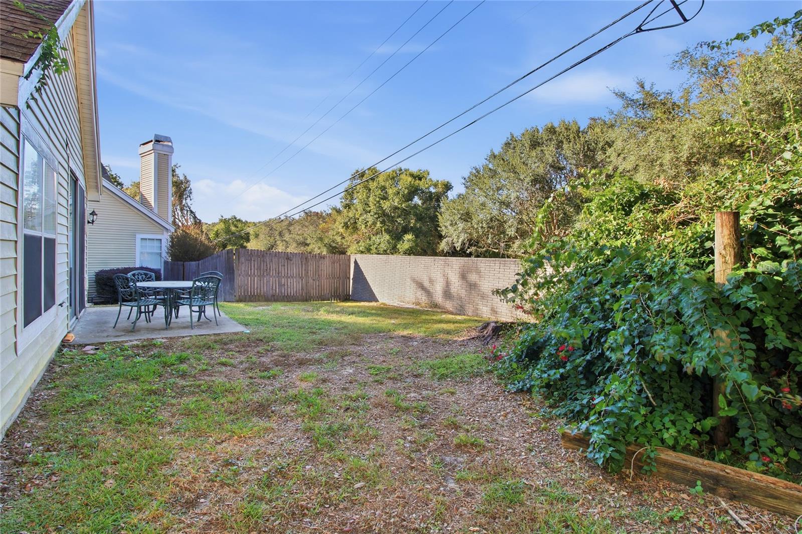 CAMBRIDGE COMMONS - Residential