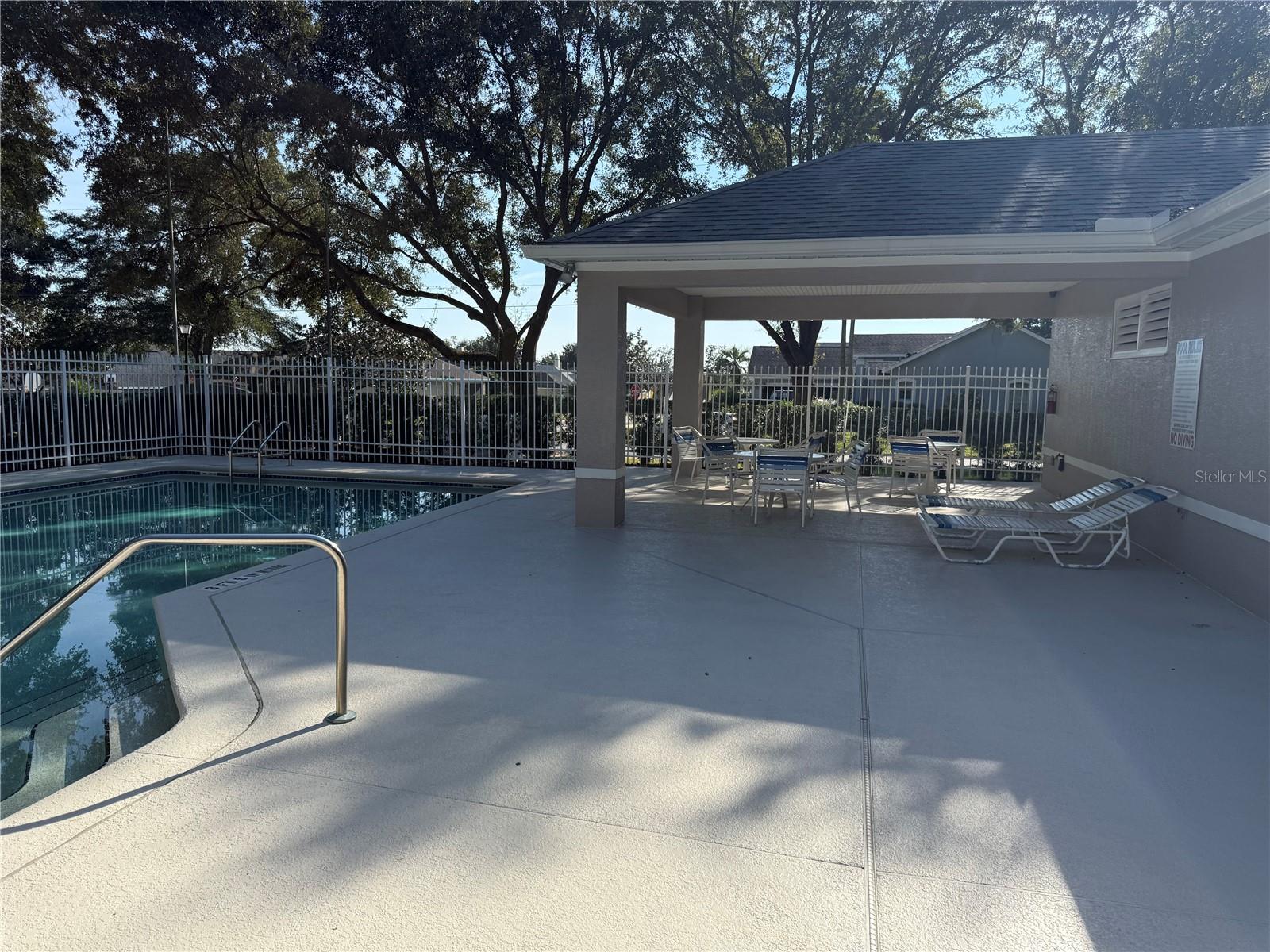 CAMBRIDGE COMMONS - Residential