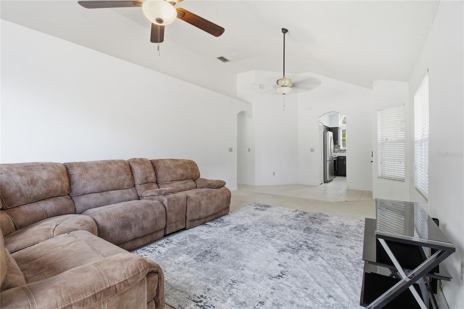 CAMBRIDGE COMMONS - Residential