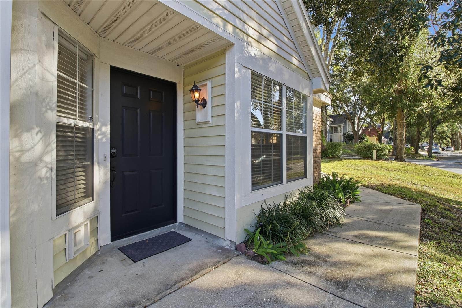 CAMBRIDGE COMMONS - Residential