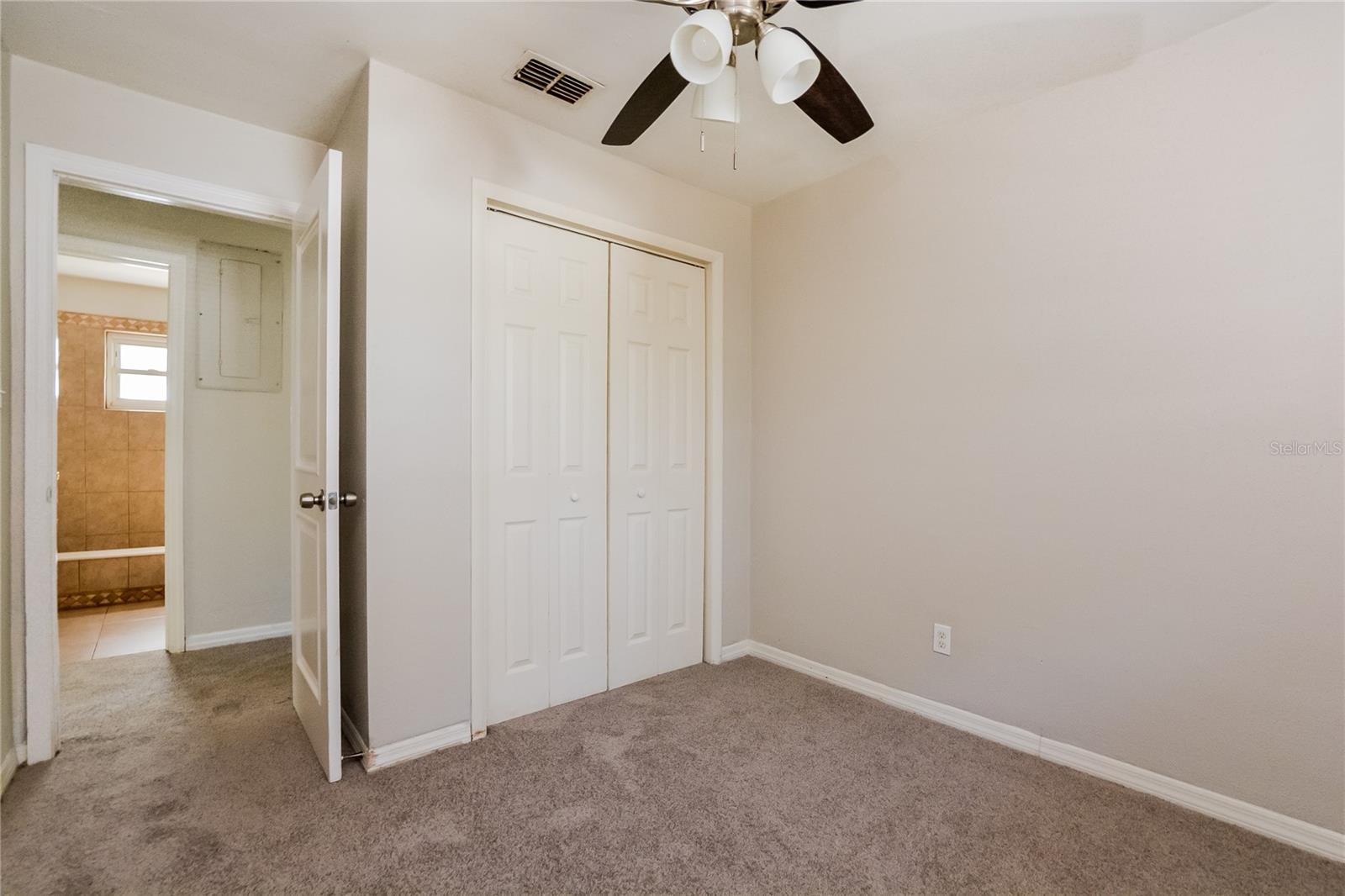 NORTH ORLANDO 1ST ADD - Residential Lease