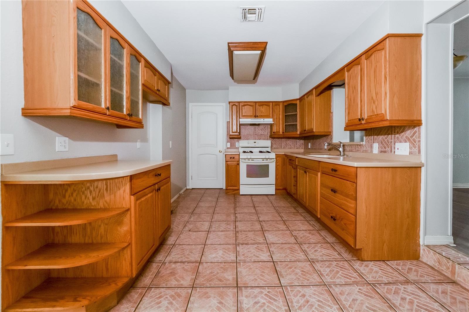 NORTH ORLANDO 1ST ADD - Residential Lease