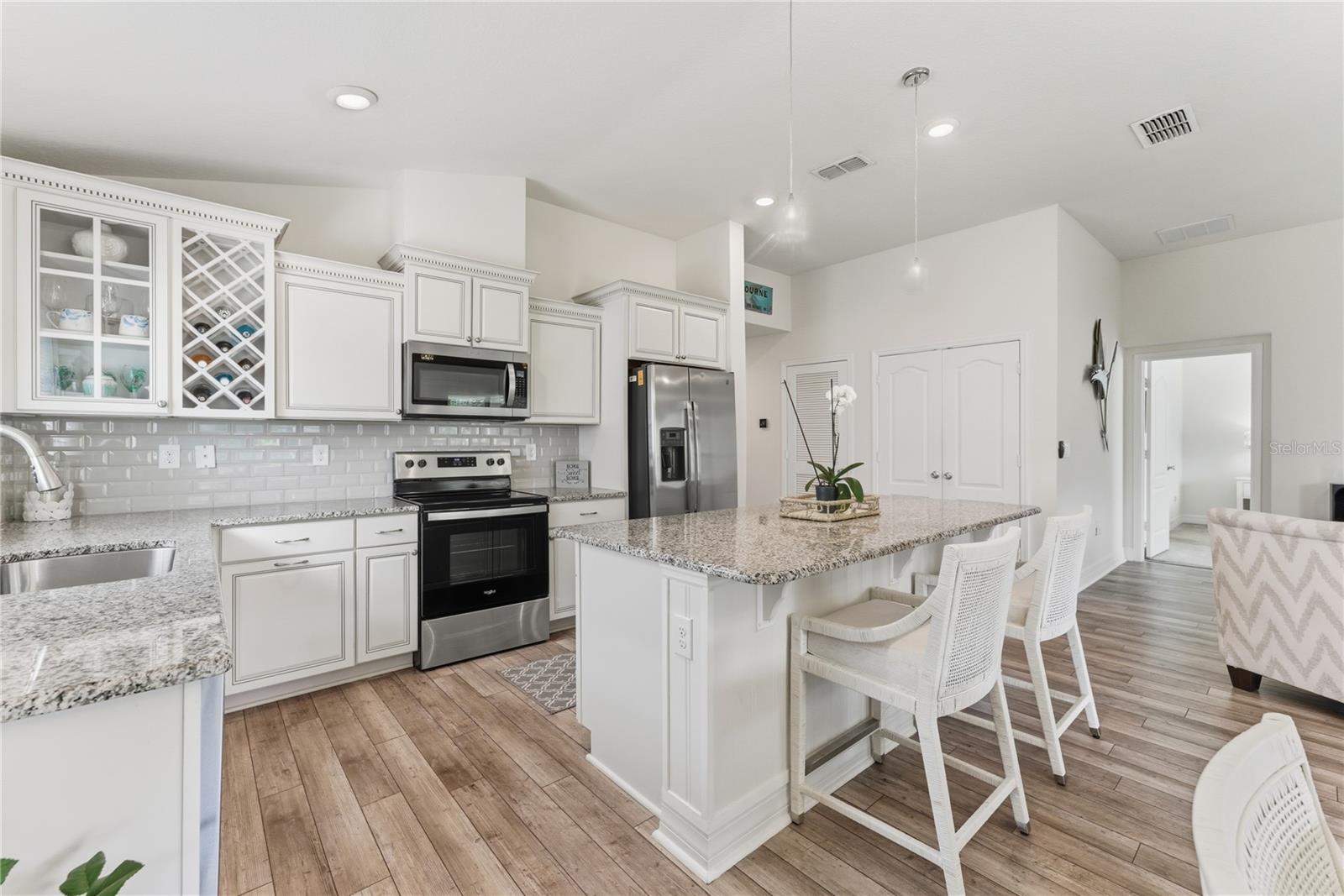 CYPRESS LNDGS PH 2 - Residential