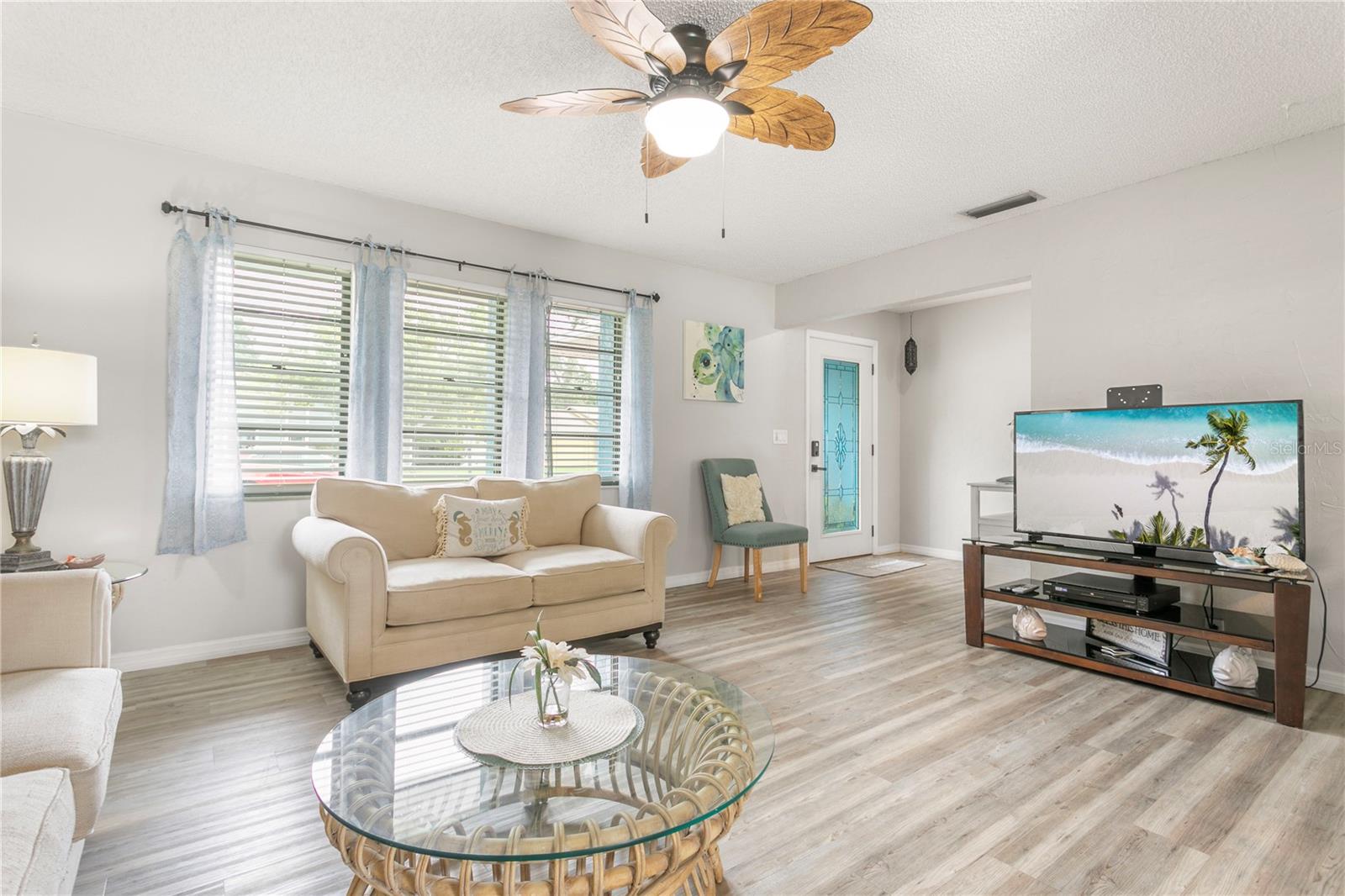 914 PLUM TREE LANE, SARASOTA, FL, 34243 4 914 PLUM TREE LANE