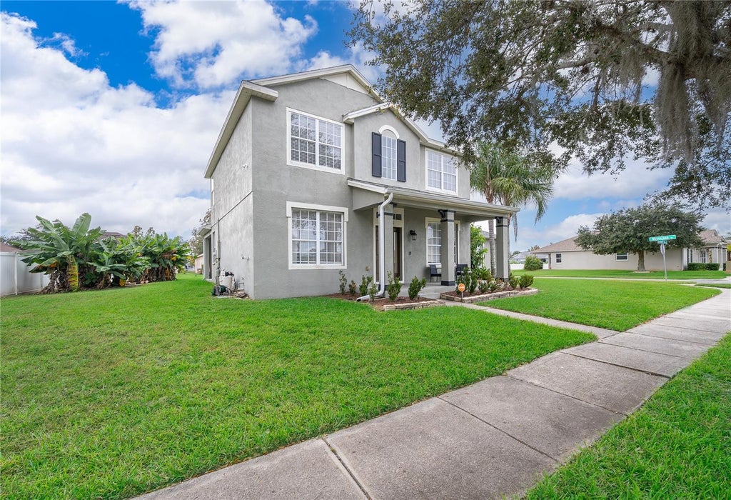 Photo of 3024 Grasmere View Parkway, Kissimmee, FL 34746 (MLS # O6453883)
