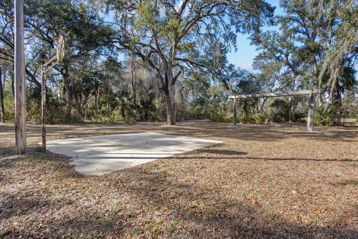 INDIAN OAKS - Residential