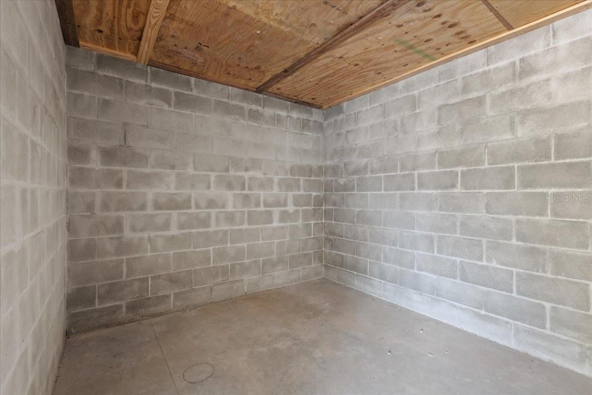 INDIAN OAKS - Residential