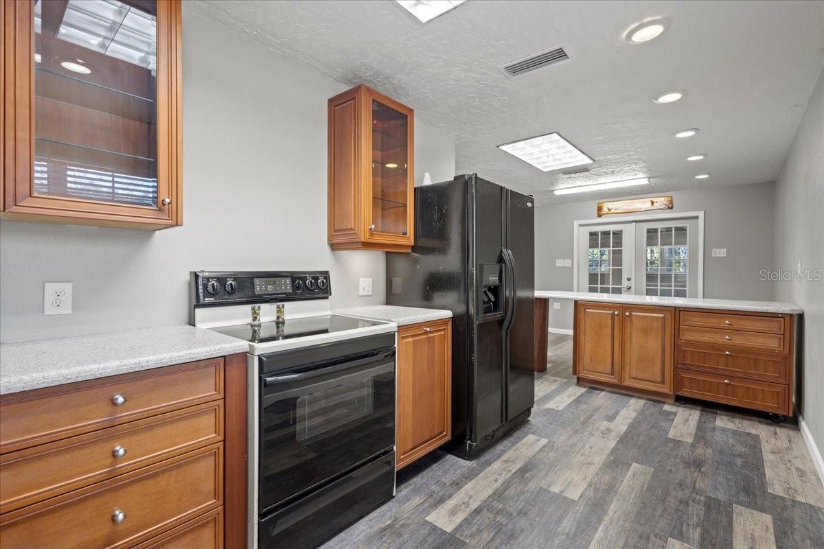 INDIAN OAKS - Residential