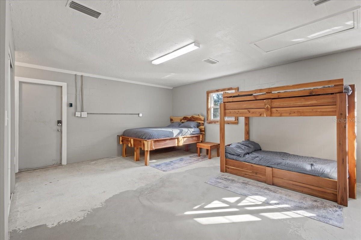 INDIAN OAKS - Residential