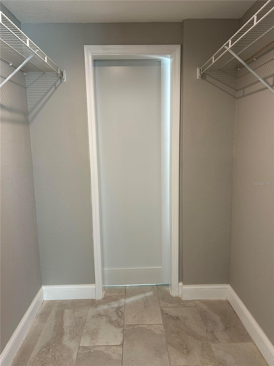 BAY POINTE CONDO - Residential