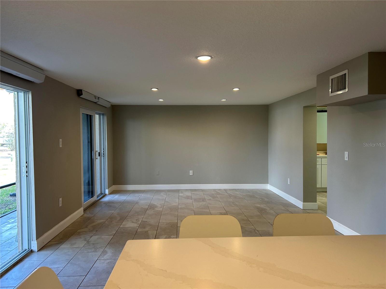 BAY POINTE CONDO - Residential