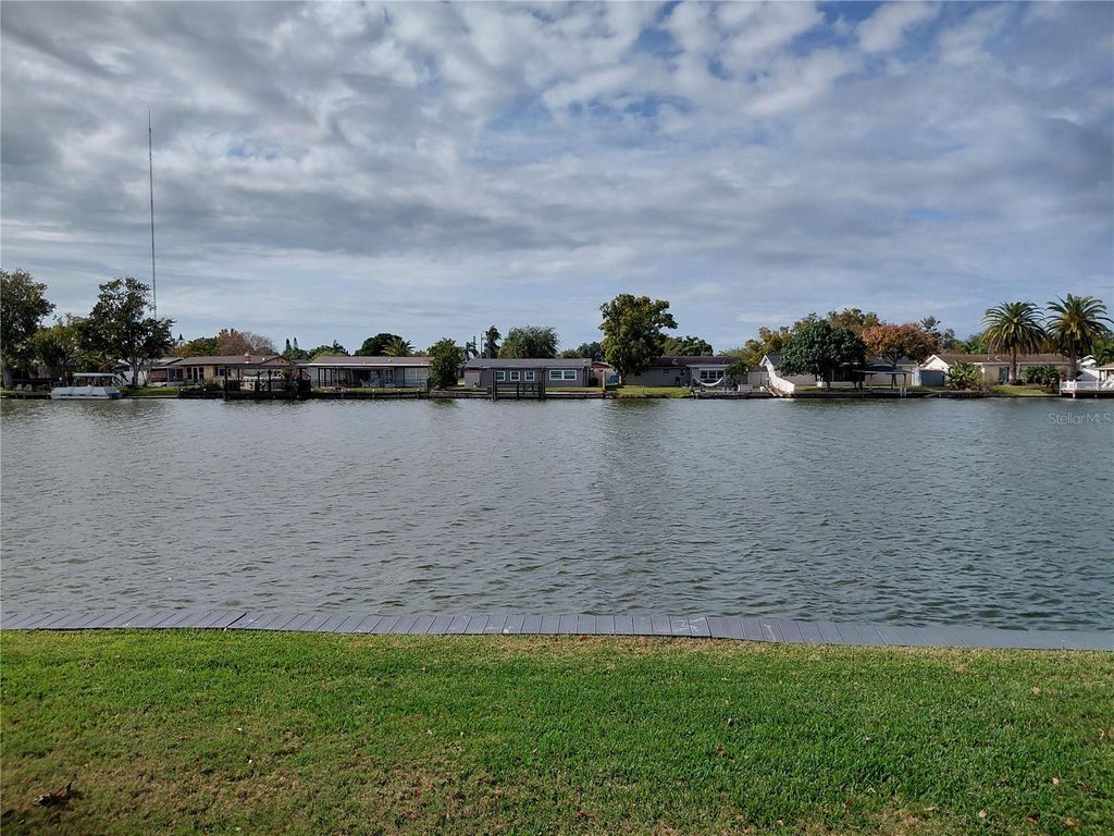 Photo of 2135 Waterview Drive, Holiday, FL 34691 (MLS # TB8453359)