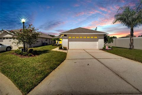 A home in LAKELAND