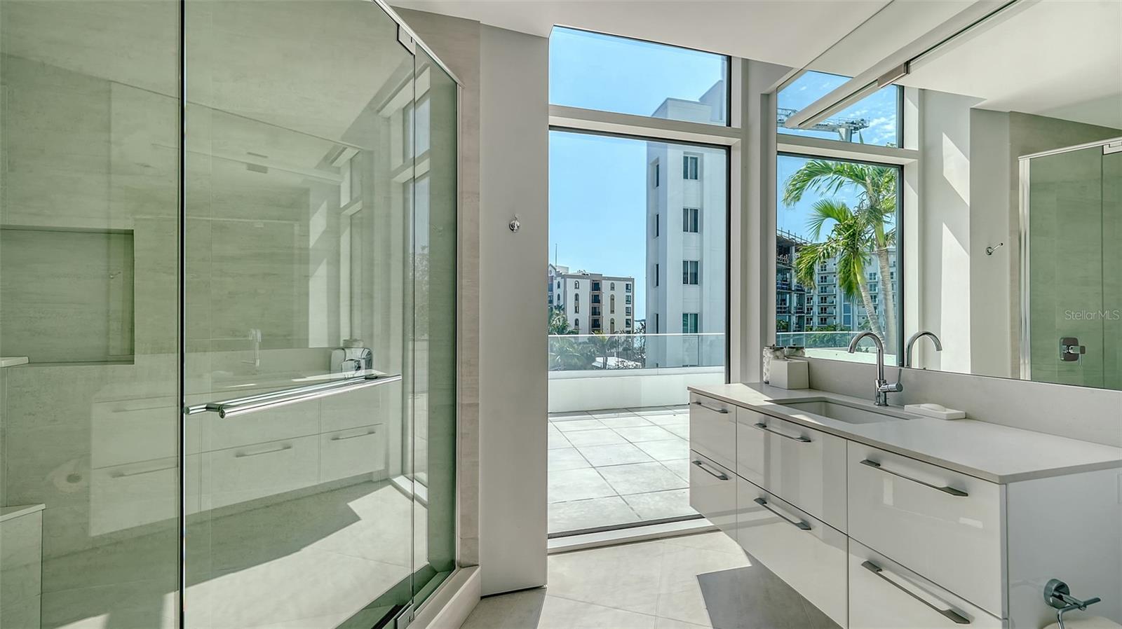 AQUA - Residential