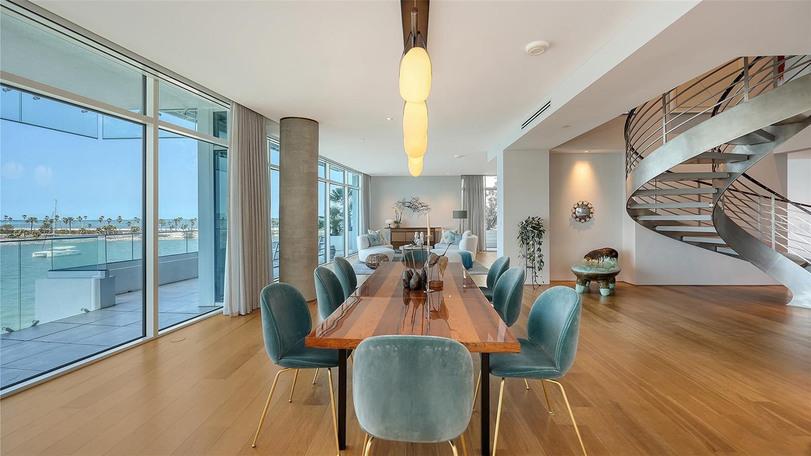 AQUA - Residential